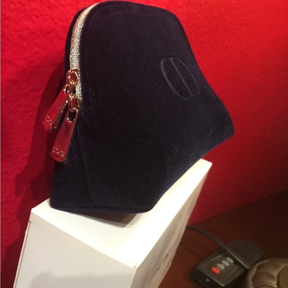 CHRISTIAN DIOR COSMETIC POUCH - Picture 4 of 5